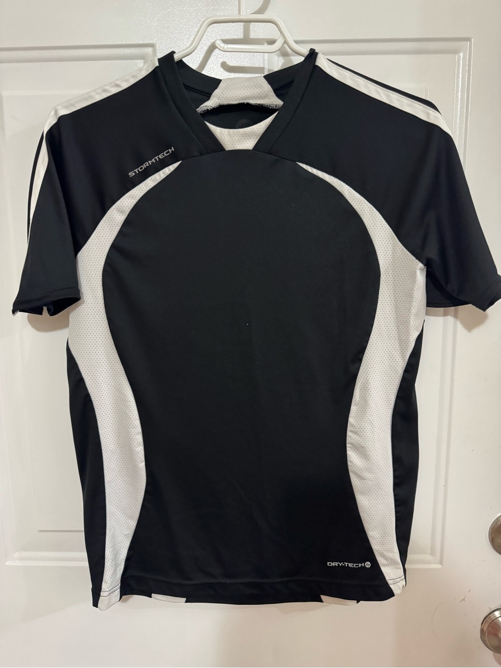 Stormtech Black & White Athletic Short Sleeve Shirt